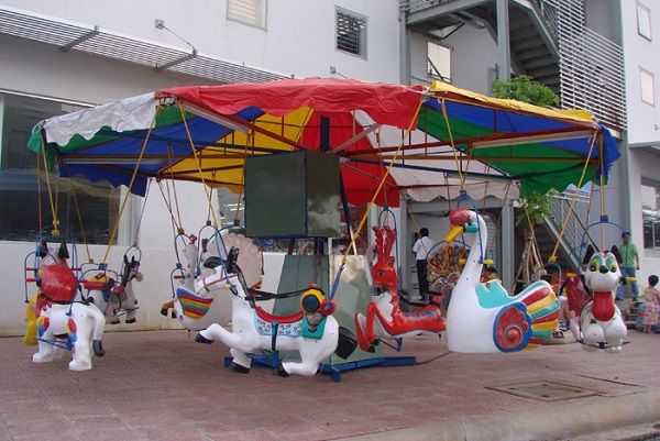 khí nén trong trò đu quay